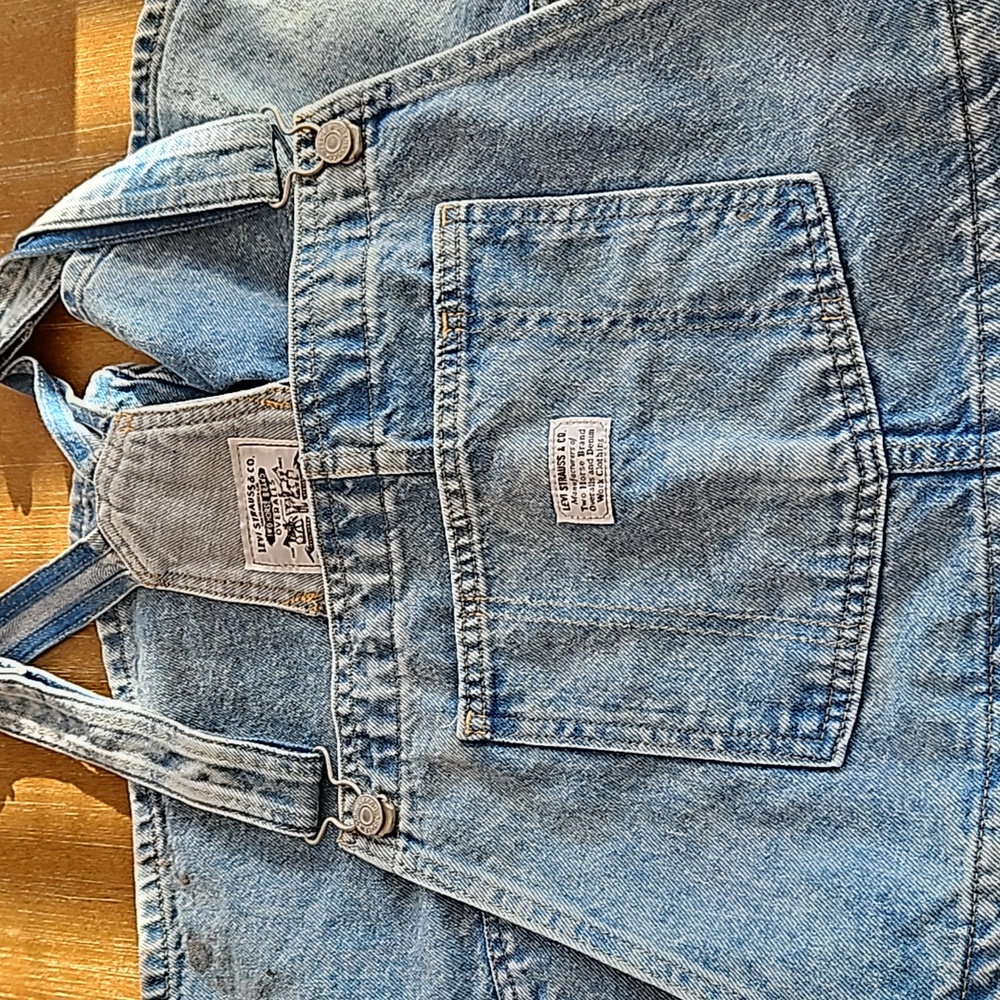 LEVI'S STRAUSS & CO. DENIM SHORT OVERALLS